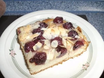 Rezept: Kirsch-Butterkuchen Bild Nr. 2 Kirsch-Butterkuchen - Rezept - Bild Nr. 2