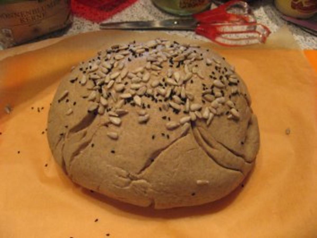 Brot- Roggenvollkorn mit Sauerteig - Rezept - Bild Nr. 3