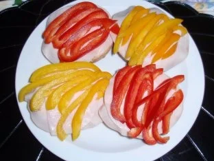 Bunte Mozzarella-Paprika-Brötchen überbacken - Rezept - Bild Nr. 4