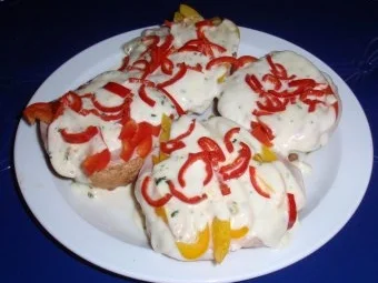 Bunte Mozzarella-Paprika-Brötchen überbacken - Rezept - Bild Nr. 7