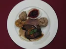 Rehkeule mit Steinpilzknödel - Rezept