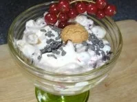 Johannisbeer-Joghurt-Becher - Rezept