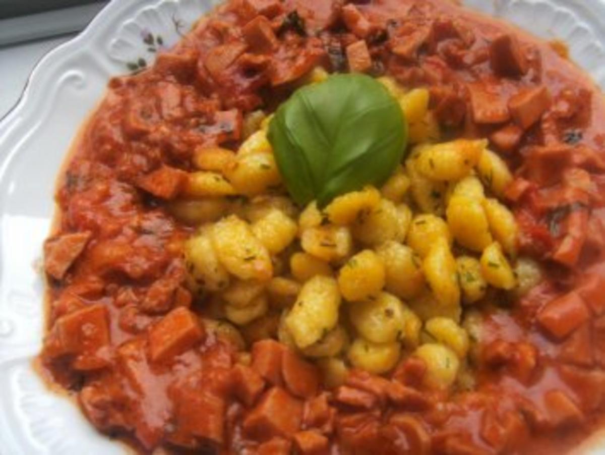 EierSpätzle in einer leckeren Tomatensoße - Rezept Gesendet von
altemutter