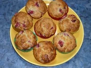 nussige Erdbeermuffins - Rezept