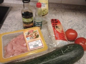 Rezept: Putenfleisch süß-sauer Bild Nr. 2 Putenfleisch süß-sauer - Rezept - Bild Nr. 2