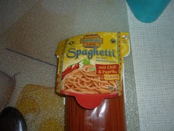 Rezept: Fruchtige Chillinudeln Bild Nr. 2 Fruchtige Chillinudeln - Rezept - Bild Nr. 2