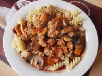 Bolognese mit Gemüse - Rezept
