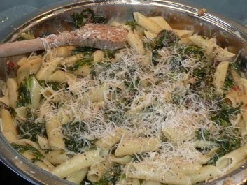 Rezept: Pasta: Mangold - Nudelpfanne Pasta: Mangold - Nudelpfanne - Rezept