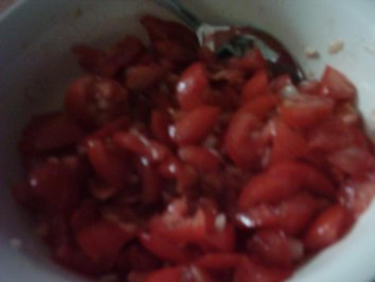Tomatensalat zum Abendbrot - Rezept