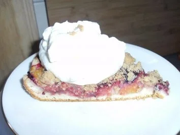 Zwetschgen-Nektarinenkuchen mit Zimtstreuseln - Rezept