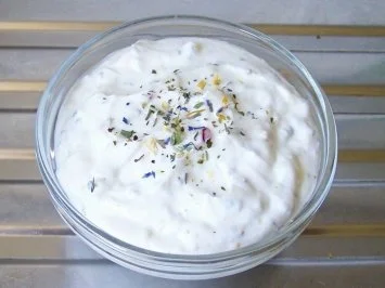 Rezept: Brotaufstrich: Bunter Quark Brotaufstrich: Bunter Quark - Rezept