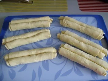 Rezept: Blätterteig Öhrchen Bild Nr. 3 Blätterteig Öhrchen - Rezept - Bild Nr. 3