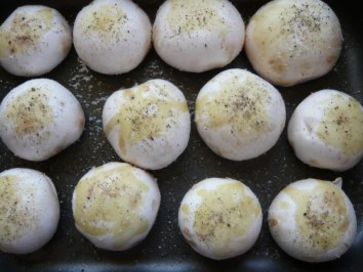 Champignons überbacken mit Ricottafüllung - Rezept - kochbar.de