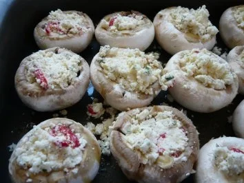 Rezept: Champignons überbacken mit Ricottafüllung Bild Nr. 3 Champignons überbacken mit Ricottafüllung - Rezept - Bild Nr. 3