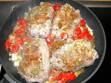 Rezept: Kalbspäckchen nach mediterrane Art Bild Nr. 3 Kalbspäckchen nach mediterrane Art - Rezept - Bild Nr. 3