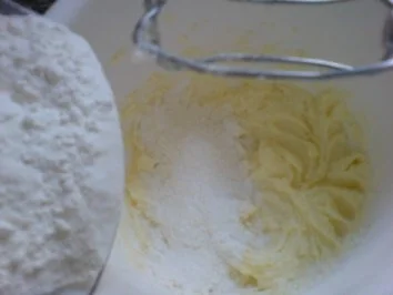 Johannisbeer-Pudding-Torte - Rezept - Bild Nr. 7