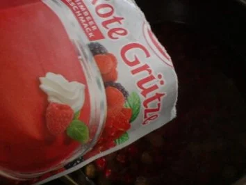 Johannisbeer-Pudding-Torte - Rezept - Bild Nr. 11