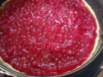 Johannisbeer-Pudding-Torte - Rezept - Bild Nr. 13