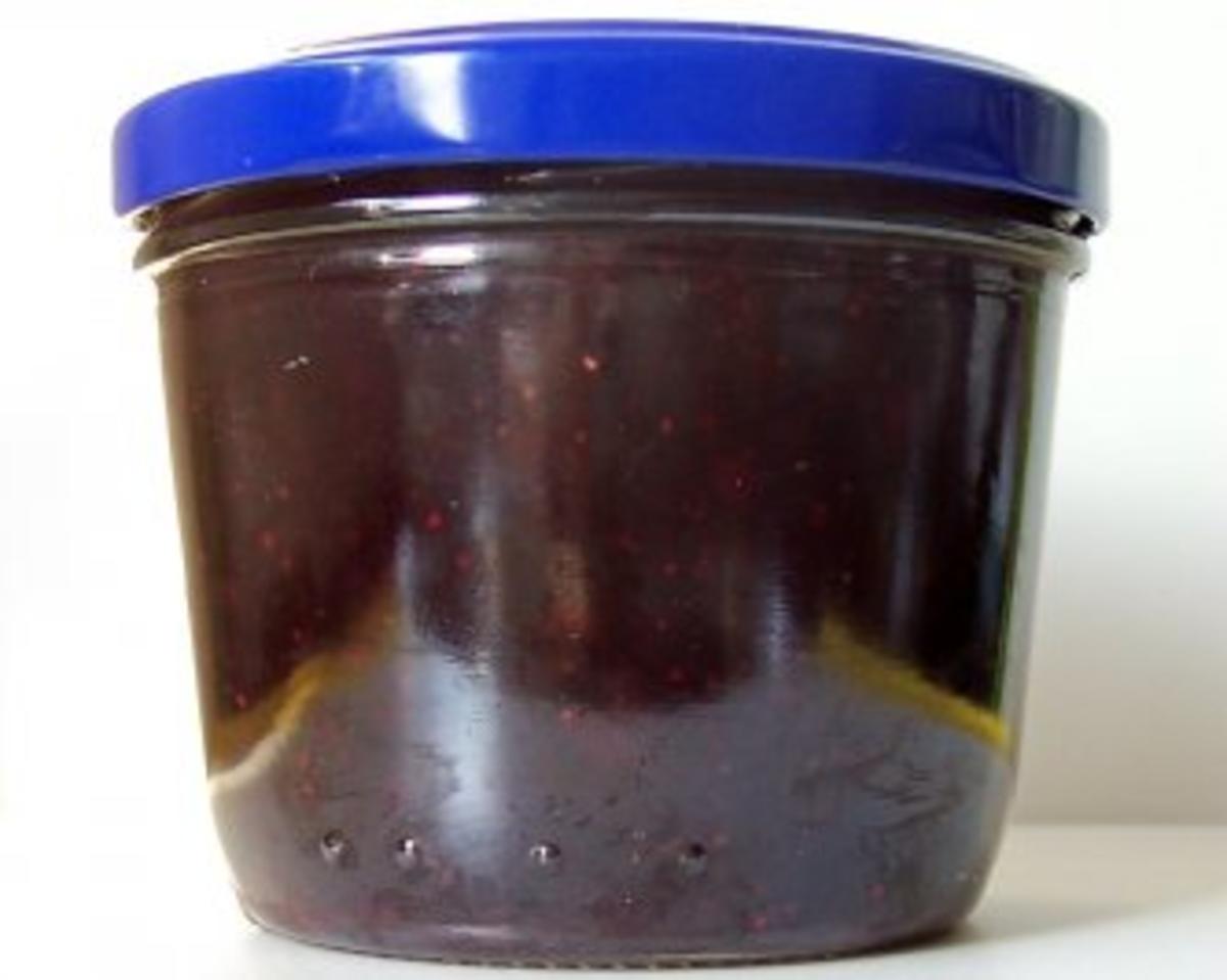 Einmachen: Blaubeer-Erdbeer - Marmelade mit Mandeln - Rezept - Bild Nr. 6