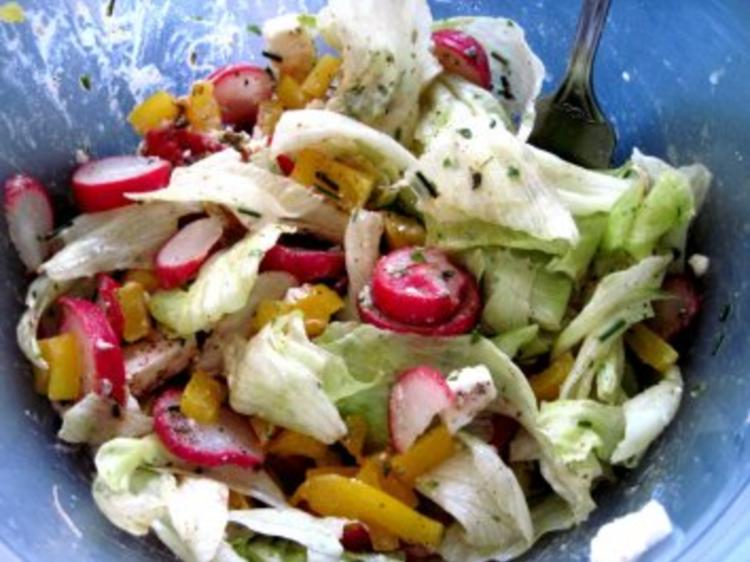 Fussels Gemischter Salat mit Feta Käse - schnell &amp; einfach - 79 kcal/100g