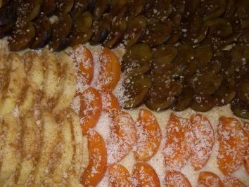 Rezept: Hefe: DREIERLEI - HEFEKUCHEN Bild Nr. 6 Hefe: DREIERLEI - HEFEKUCHEN - Rezept - Bild Nr. 6