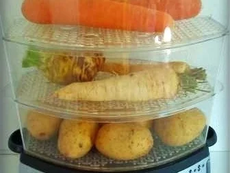 Salat: Kartoffelsalat mit Krakauer Würstchen - Rezept - Bild Nr. 4