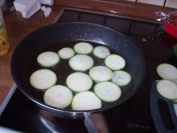 Rezept: Überbackene Putensteaks Bild Nr. 4 Überbackene Putensteaks - Rezept - Bild Nr. 4