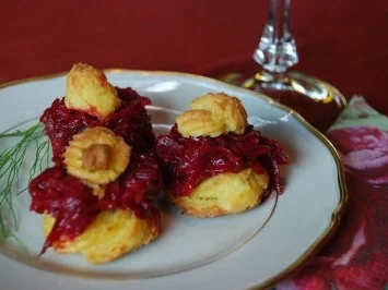 Windbeutel mit Rote Bete Ragout - Rezept