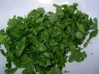 Frühlingshafte Hähnchenrollen - Rezept - Bild Nr. 2