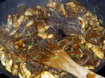 Frühlingshafte Hähnchenrollen - Rezept - Bild Nr. 7