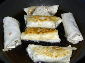 Frühlingshafte Hähnchenrollen - Rezept - Bild Nr. 11