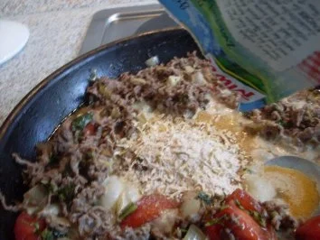 Rezept: SCHARFE KUH MIT PIRIPIRI:FÜR HACK LIEHABERN: Bild Nr. 6 SCHARFE KUH MIT PIRIPIRI:FÜR HACK LIEHABERN: - Rezept - Bild Nr. 6