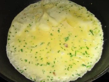 Pfannkuchen-Crêpes mit Pflaumenkompott - Rezept - Bild Nr. 3