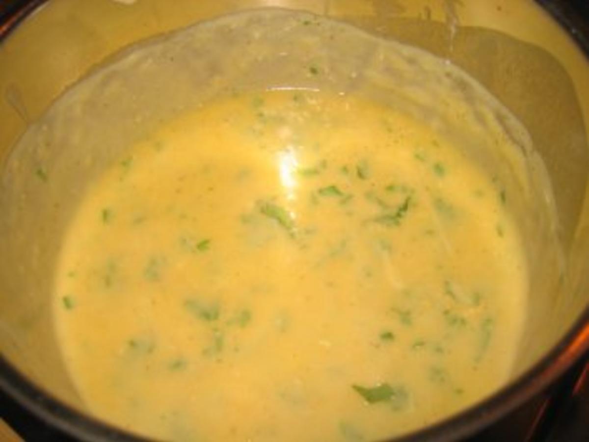 Beilage: Blumenkohl mit lecker Sößchen - einfach - 19 kcal/100g