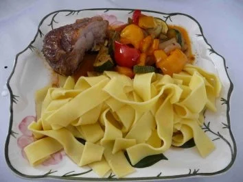 Geflügel - Putenkeule an Sommergemüse - Rezept - Bild Nr. 4