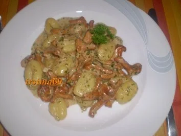 Pfifferlings - Ragout mit Gnocchi - Rezept