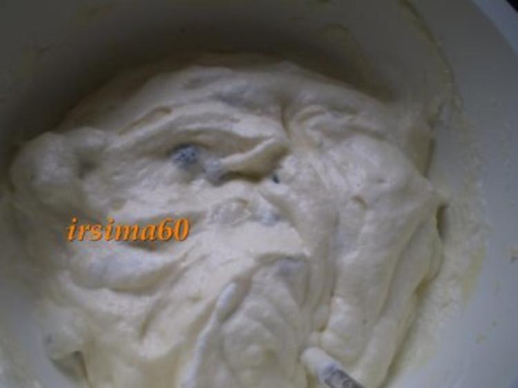 Quark Soufflé mit Heidelbeeren - schnell &amp; einfach - 130 kcal/100g