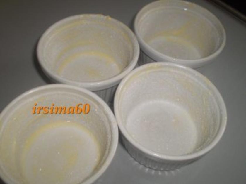 Quark Soufflé mit Heidelbeeren - schnell &amp; einfach - 130 kcal/100g