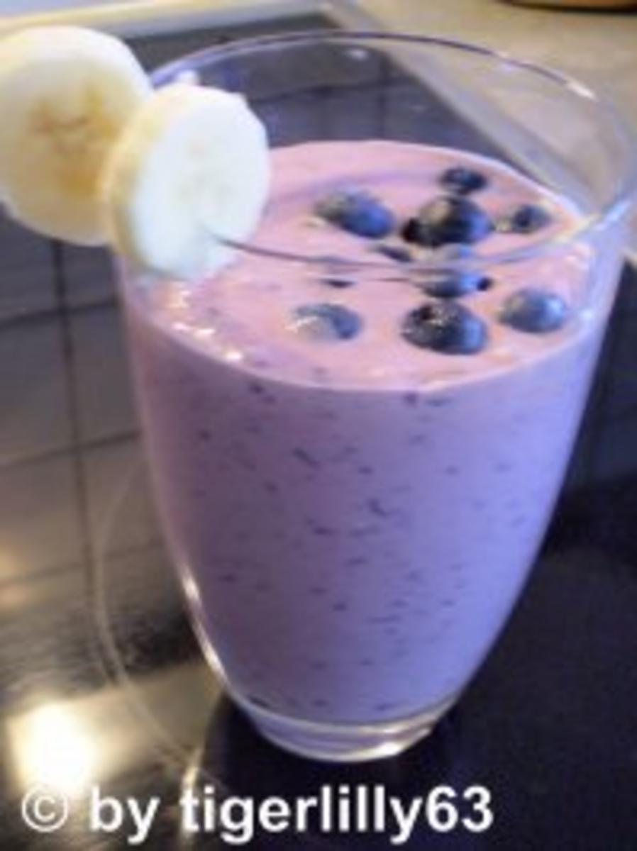 Bilder für Heidelbeer-Bananen-Shake - Rezept