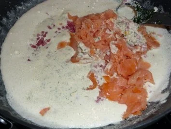 Geräucherte Lachspfanne mit Spätzle - Rezept - Bild Nr. 3