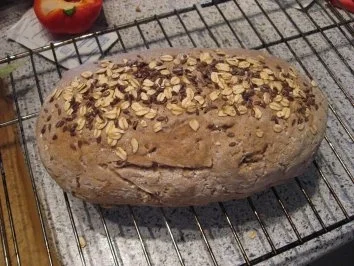 Rezept: Brot- Vollkorn mit Haferflocken Bild Nr. 3 Brot- Vollkorn mit Haferflocken - Rezept - Bild Nr. 3
