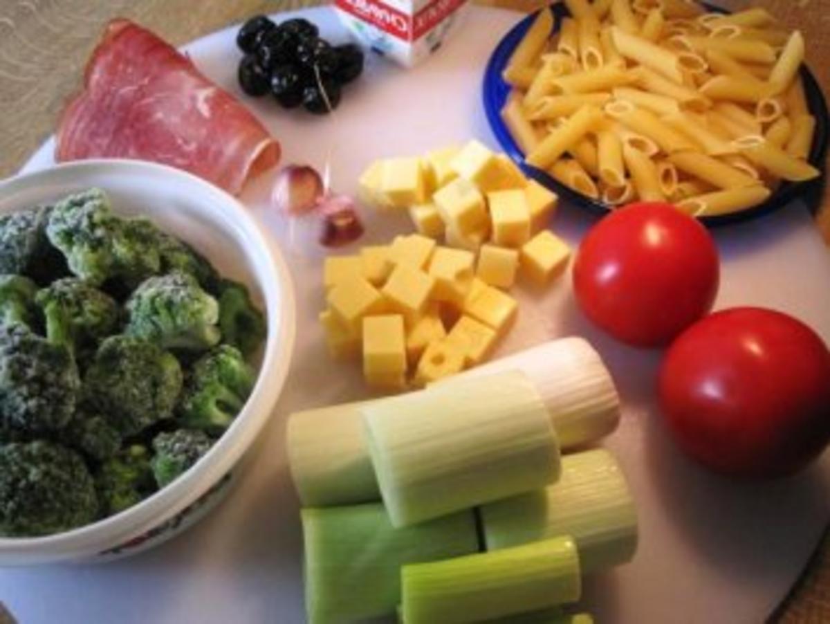 Gemüse-Gratin mit Nudeln und 3 Sorten Käse ... - Rezept - Bild Nr. 2