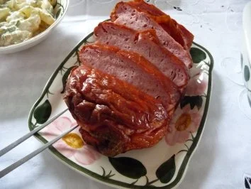 Rezept: Hauptgerichte - Gebackener Leberkäse mit Gemüse und gestampften Möhren-Kartoffelbrei Hauptgerichte - Gebackener Leberkäse mit Gemüse und gestampften Möhren-Kartoffelbrei - Rezept