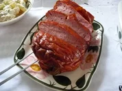 Hauptgerichte - Gebackener Leberkäse mit Gemüse und gestampften Möhren-Kartoffelbrei - Rezept