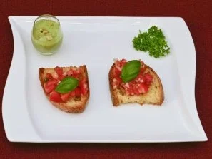 Bruschetta italiano, dazu eine kalte grüne Gazpacho (Daniel Küblblöck) - Rezept