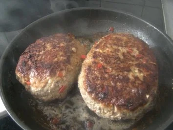 Rezept: Hackbraten Sauerkraut und Salzkartoffeln Bild Nr. 6 Hackbraten Sauerkraut und Salzkartoffeln - Rezept - Bild Nr. 6