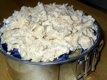 Pflaumen-Marzipan-Streuselkuchen - Rezept - Bild Nr. 8