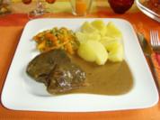 Sauerbraten mit Backpflaumensoße... - Rezept