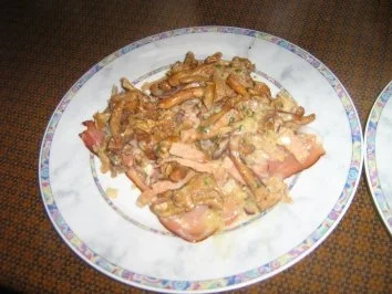 Rezept: Schwarzwälder Pfifferling-Toast Bild Nr. 6 Schwarzwälder Pfifferling-Toast - Rezept - Bild Nr. 6