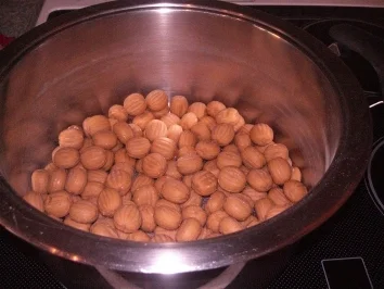 Rezept: Toffee-Likör Bild Nr. 2 Toffee-Likör - Rezept - Bild Nr. 2